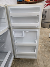 Load image into Gallery viewer, Hotpoint Refrigerator - 8100

