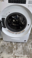 Load image into Gallery viewer, (T08487) Whirlpool Front Load Washer - 8487
