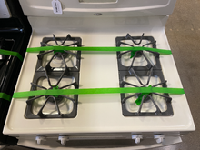 Load image into Gallery viewer, Whirlpool Gas Stove - 5671
