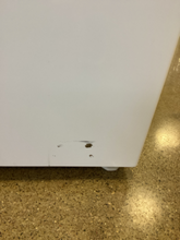Load image into Gallery viewer, Whirlpool Washer - 5744
