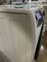 Load image into Gallery viewer, Electrolux Front Load Washer &amp; Gas Dryer Set - 7710 - 7670
