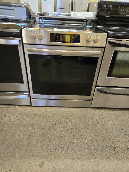 Frigidaire Gallery?Stainless Electric Stove - 6300