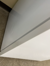 Load image into Gallery viewer, Whirlpool - 18.2 Cu. Ft. White Refrigerator - 6086
