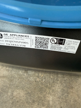 Load image into Gallery viewer, (T08949) GE All in One Washer and Ventless Dryer - 8949
