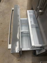 Load image into Gallery viewer, (T08732) Bosch French Door Refrigerator - 8732
