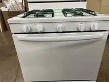 Load image into Gallery viewer, Amana Gas Stove - 7487
