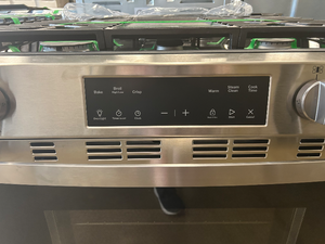 GE Stainless Slide-In Gas Stove - 6791