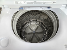 Load image into Gallery viewer, Samsung Washer and Electric Dryer Set - 8244 - 8275
