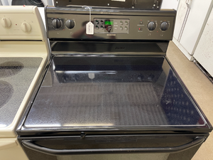 Maytag Electric Stove - 4820