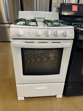 Load image into Gallery viewer, Hotpoint 24 in Gas Stove - 6366
