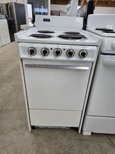 Load image into Gallery viewer, Tappan 20" Coil Electric Stove - 8279
