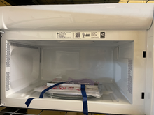 Load image into Gallery viewer, GE 1.6 cu ft White Microwave - 3857
