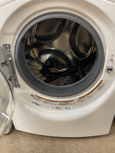 Load image into Gallery viewer, Whirlpool Front Load Washer -4872
