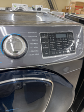 Load image into Gallery viewer, Samsung Front Load Washer - 5762
