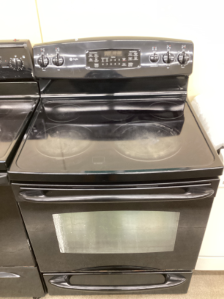 GE Electric Stove - 5782