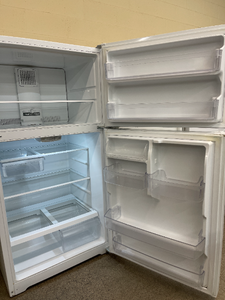 GE Refrigerator - 5617