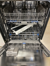 Load image into Gallery viewer, Whirlpool Dishwasher - 6129
