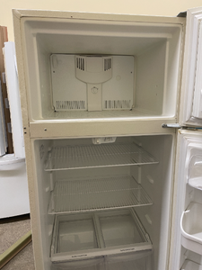 Kenmore Refrigerator - 5293