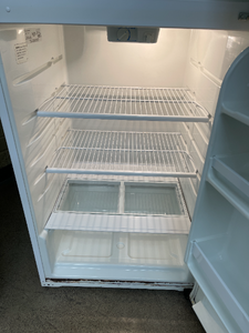 Roper Refrigerator - 2910