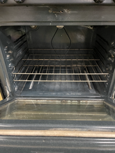 Load image into Gallery viewer, Frigidaire Gas Stove - 5851
