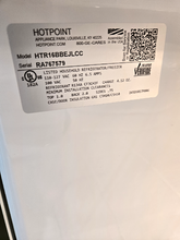 Load image into Gallery viewer, Hotpoint Refrigerator - 8060
