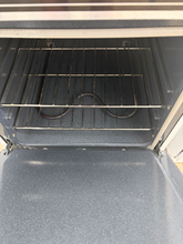 Load image into Gallery viewer, (T08990) Sunray Coil Electric Stove - 8990

