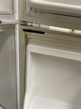 Load image into Gallery viewer, Magic Chef Refrigerator - 6019
