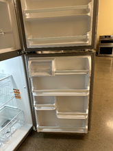 Load image into Gallery viewer, Whirlpool 18.2 cu ft Stainless Steel Refrigerator - 7652
