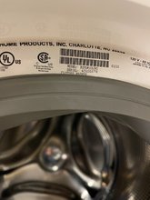 Load image into Gallery viewer, Electrolux Front Load Washer - 5567
