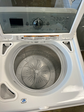 Load image into Gallery viewer, Maytag Bravos Washer - T06523

