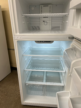 Load image into Gallery viewer, Vissani Refrigerator - 7490
