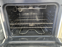 Load image into Gallery viewer, GE Coil Electric Stove - 7880
