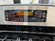 Load image into Gallery viewer, GE Stainless Gas Stove - 8225
