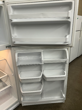 Load image into Gallery viewer, Whirlpool Refrigerator - 7498
