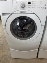 Load image into Gallery viewer, (T08918) Maytag Front Load Washer and Gas Dryer with pedistals Set - 8918
