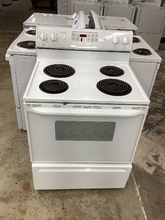 Load image into Gallery viewer, (T09043) Magic Chef Coil Electric Stove - 9043
