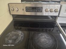 Load image into Gallery viewer, GE Stainless Electric Stove - 7412
