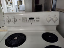 Load image into Gallery viewer, (T08640) GE Coil Electric Stove - 8640
