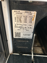 Load image into Gallery viewer, GE Gas Stove - 7358
