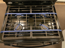 Load image into Gallery viewer, Whirlpool Gas Stove - 5374
