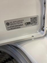 Load image into Gallery viewer, GE Energy Star 4.6 cu ft Washer - 5125
