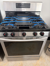 Load image into Gallery viewer, (T08999) Samsung Gas Stove - 8999
