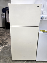 Load image into Gallery viewer, Hotpoint Refrigerator - 8145
