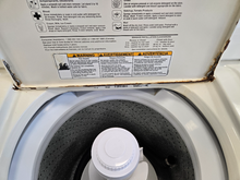 Load image into Gallery viewer, Whirlpool Washer And Electric Dryer -7939/7938
