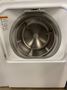 Maytag Neptune Front Load Washer - 5690