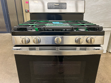 Load image into Gallery viewer, GE Stainless Steel 5 Burner Gas Stove - 7045
