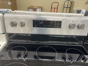 Maytag Stainless Electric Stove - 5885