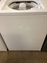 Load image into Gallery viewer, Estate Washer - 4957
