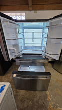 Load image into Gallery viewer, (T08440) GE - 28.7 cu ft 4 Door French Door Refrigerator with Autofill Pitcher - 8440
