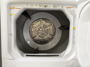 GE 3.8 Cu. Ft. Washer and 5.9 Cu. Ft. Gas Dryer Laundry Center - 7293